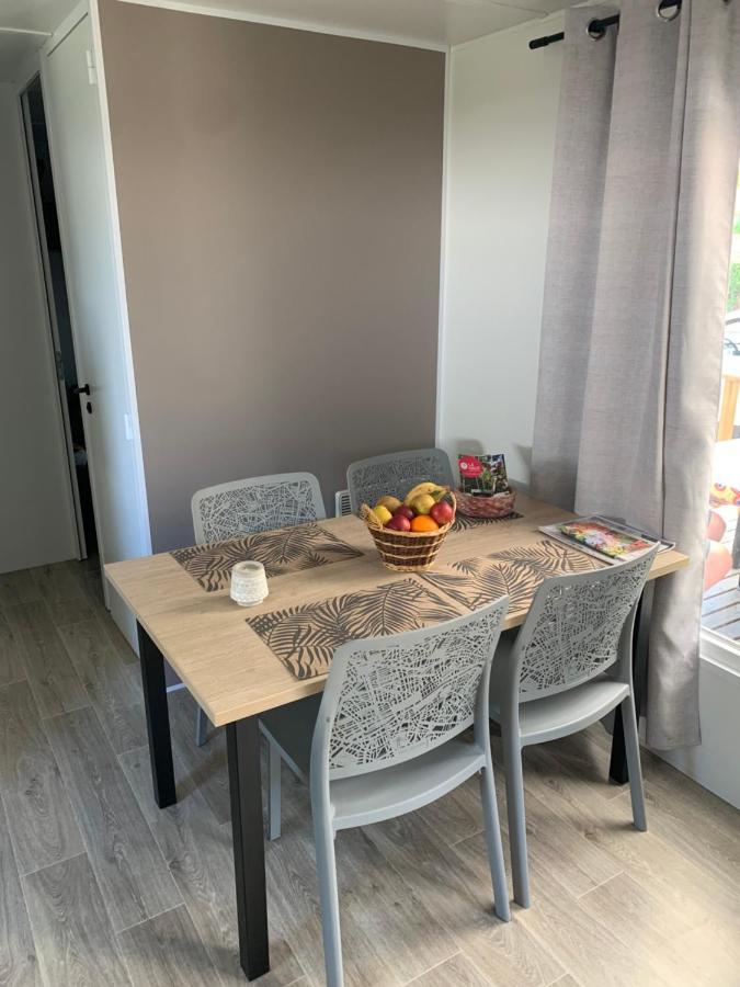 Le Mobilhome De Evelyne Et Serge ليت إت ميكسي المظهر الخارجي الصورة
